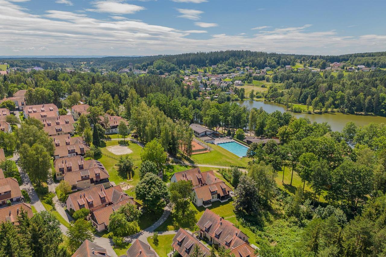 Theater- Und Feriendorf Koenigsleitn Gmbh Hotel Litschau Exterior foto