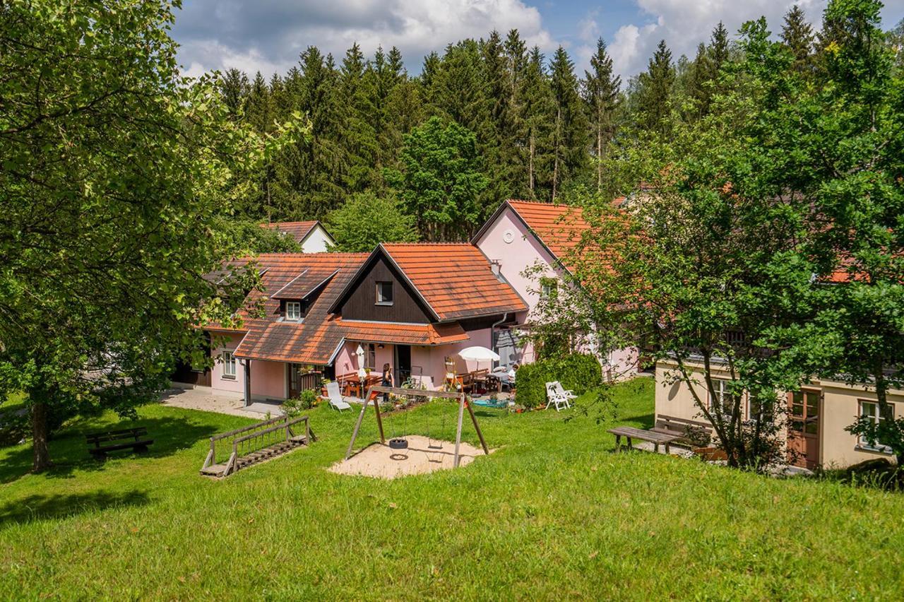 Theater- Und Feriendorf Koenigsleitn Gmbh Hotel Litschau Exterior foto